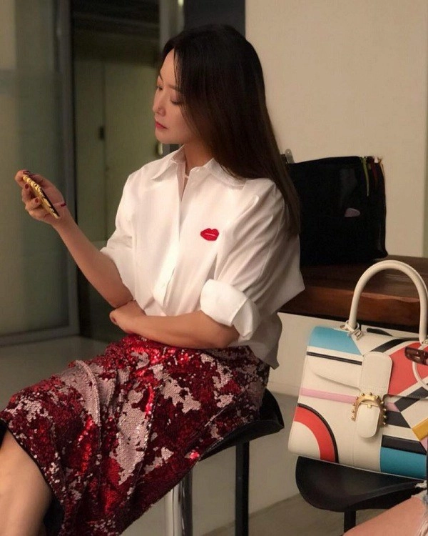 Chẳng muốn style đi làm mãi nhạt nhoà nàng lưu ngay 10 outfit công sở đẹp mê từ phim hàn - 2