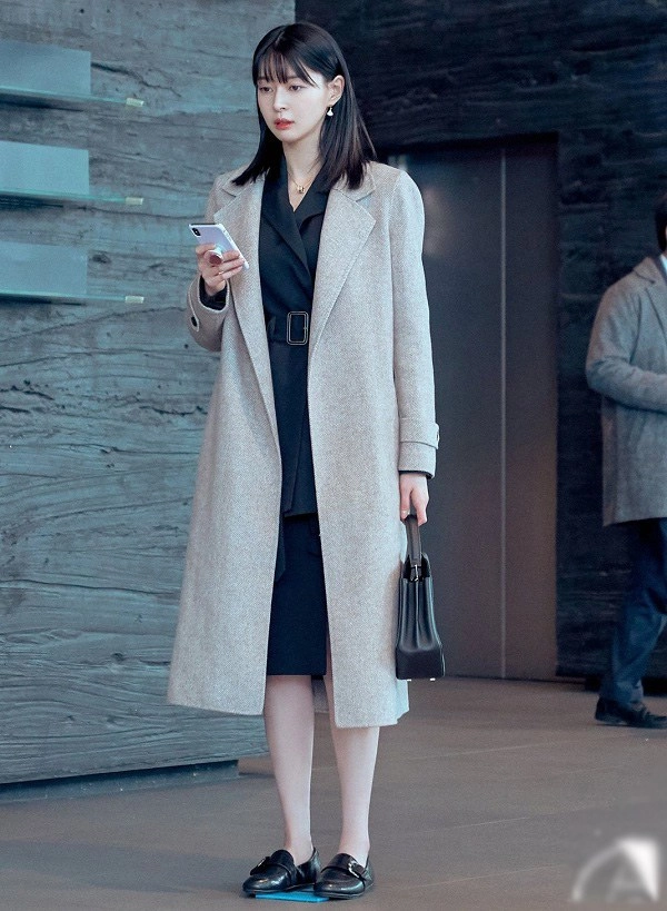 Chẳng muốn style đi làm mãi nhạt nhoà nàng lưu ngay 10 outfit công sở đẹp mê từ phim hàn - 4