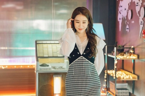 Chẳng muốn style đi làm mãi nhạt nhoà nàng lưu ngay 10 outfit công sở đẹp mê từ phim hàn - 6