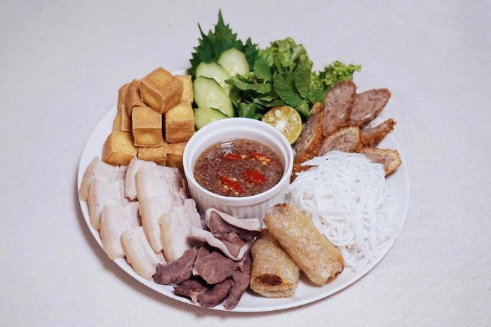 Chàng trai 9x đảm đang nấu ăn ngon làm bánh đẹp say mê bánh không lò nướng - 19