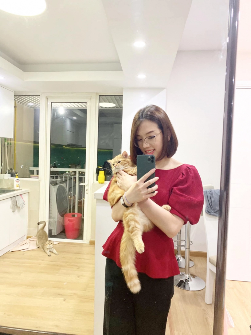 Chị gái á hậu phương nga vừa đẹp lại sang xách túi hiệu nhiều hơn em gái - 7
