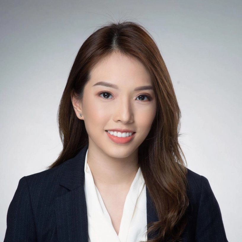 Chị gái á hậu phương nga vừa đẹp lại sang xách túi hiệu nhiều hơn em gái - 11