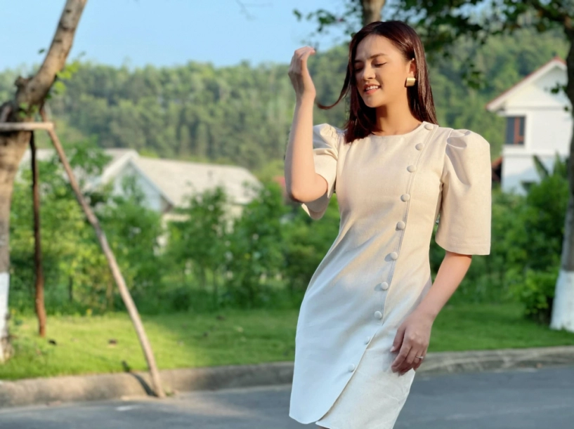 Chuẩn con dâu nhà giàu trong hương vị tình thân thu quỳnh mặc đồ cũ mà sang hẳn vài bậc - 9