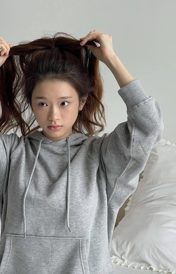 Có một hot girl dù ở nhà vẫn không ngừng mặc đẹp mỗi ngày - 12