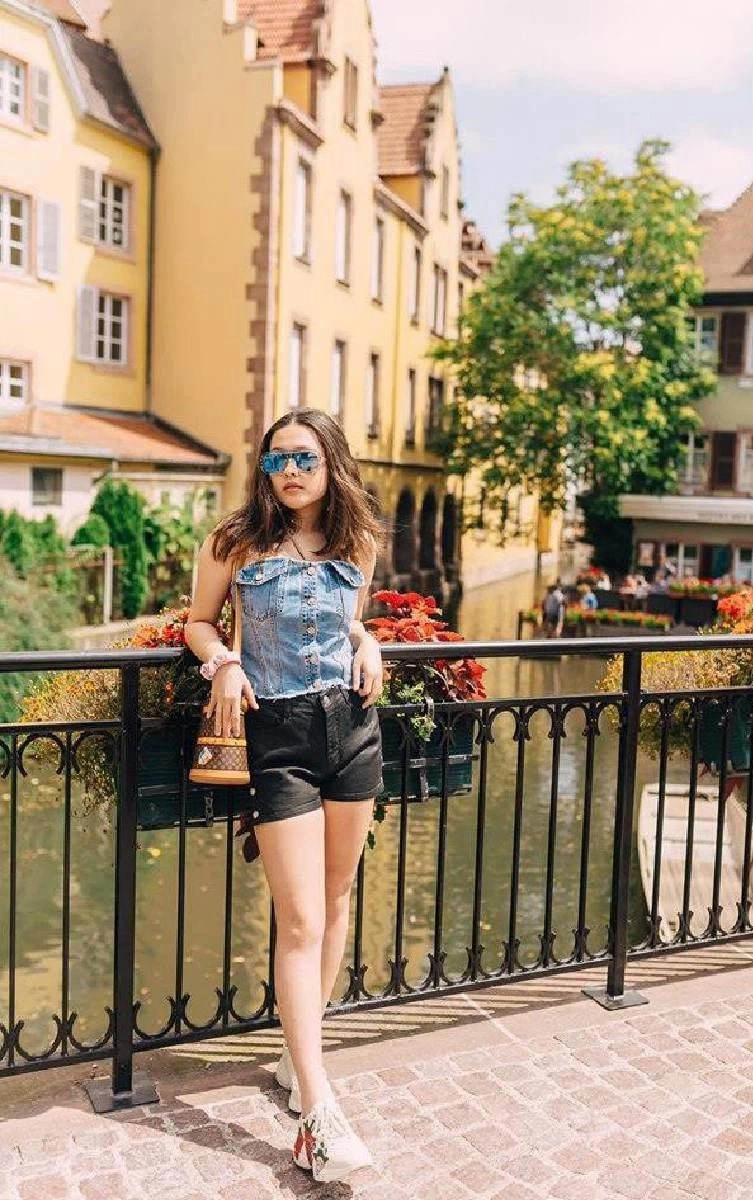 Con gái phượng chanel ăn diện đụng độ mẹ style tiểu thư sinh ra từ vạch đích sang ngất ngây - 6