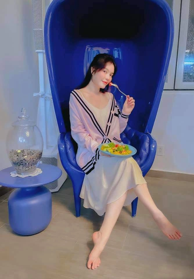 Cũng chiếc đầm bèo nhún lý nhã kỳ chinh phục ngon ơ tình địch năm xưa bị chê lên xuống - 12