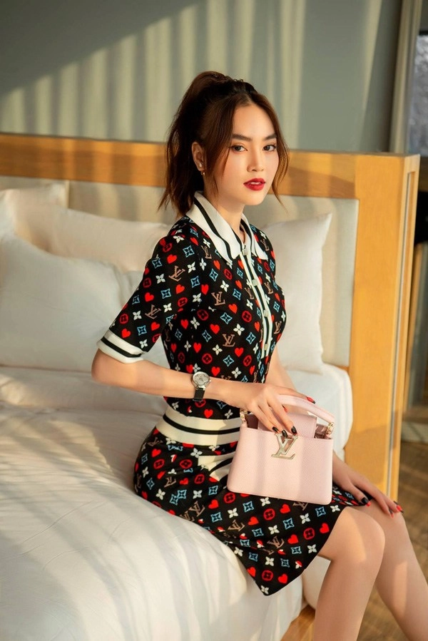 Đẳng cấp ngôi sao của lan ngọc che nắng thôi cũng phải là kính và khăn chục triệu - 22