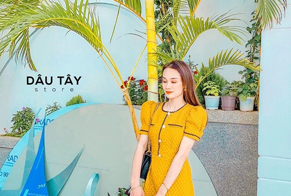 Dâu tây store - cửa hàng thời trang hiện đại được giới trẻ ưa chuộng - 1