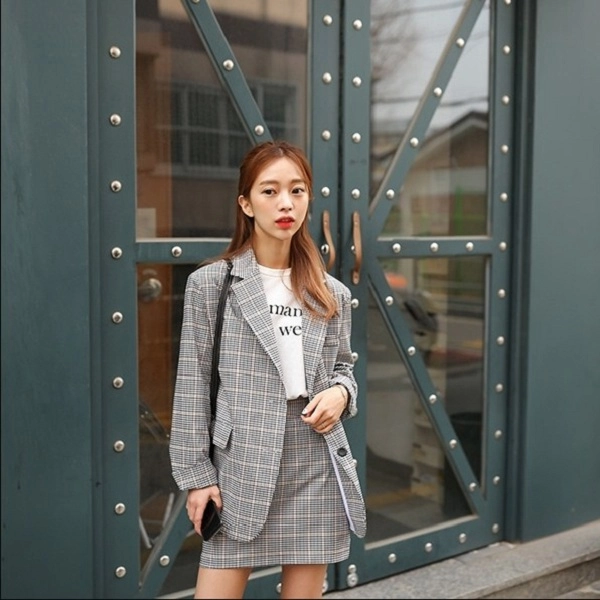 Để style đi làm bớt cứng nhắc nàng lưu ngay những công thức phối đồ họa tiết đẹp hết ý - 4