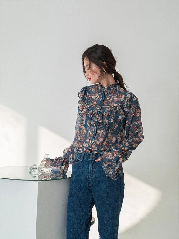 Để style đi làm bớt cứng nhắc nàng lưu ngay những công thức phối đồ họa tiết đẹp hết ý - 8