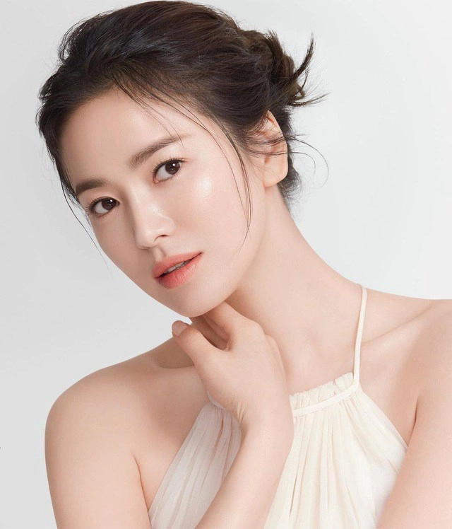 Đều là ngọc nữ có nhan sắc khuynh thành song hye kyo-hà tăng còn có chung bí thuật trụ nhan - 6