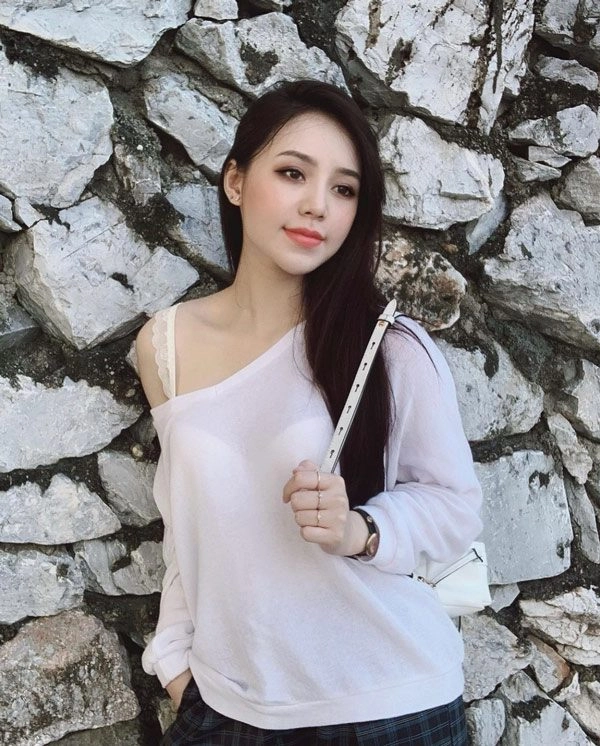 Đi hien máu tình nguyen quynh kool gây chú ý vì mac goi cam - 7