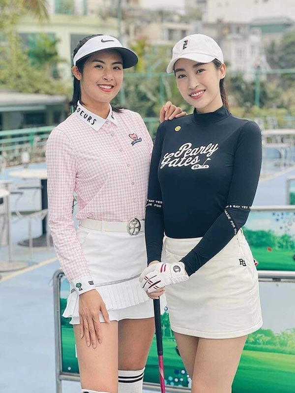 Diện đồ thể thao thôi đỗ mỹ linh có cần gợi cảm như vầy không - 13