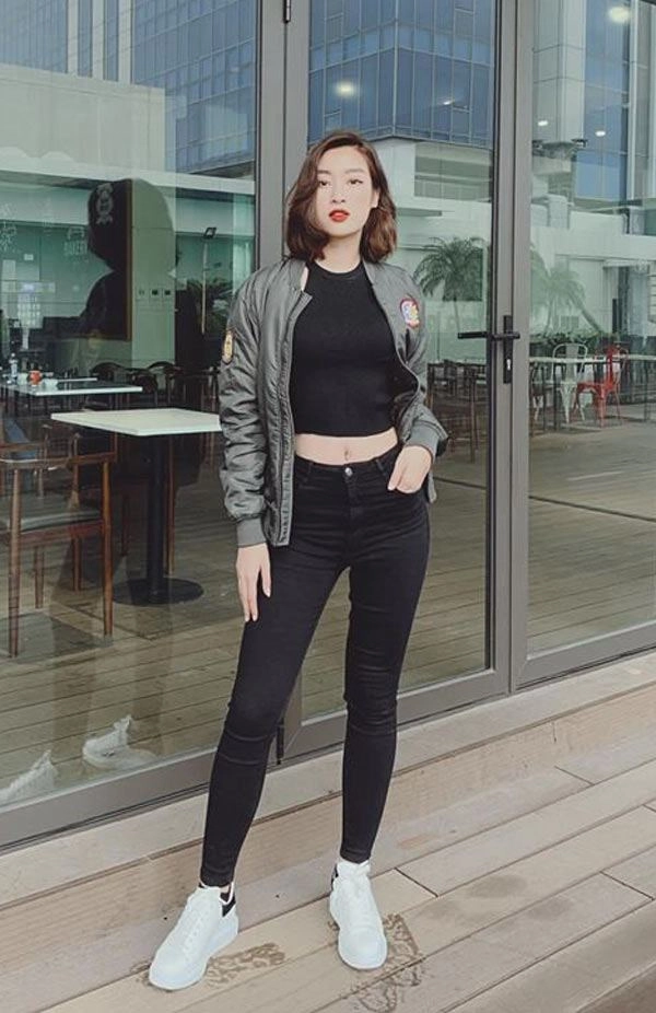 Diện đồ thể thao thôi đỗ mỹ linh có cần gợi cảm như vầy không - 20