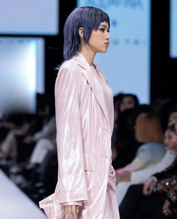 Đỗ thị hà bắn tiếng anh như gió không dùng phiên dịch tại miss world - 14