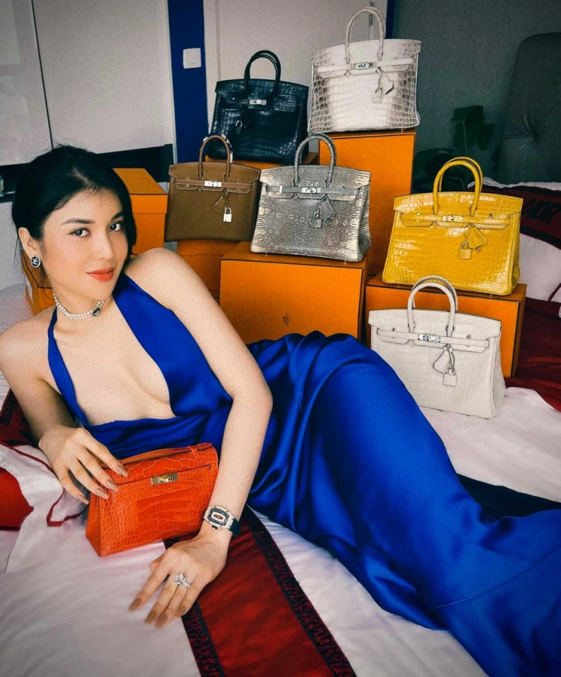 Hết đụng hàng ngọc trinh lệ quyên lại gặp đối thủ mới cuộc chiến hàng hiệu không khoan nhượng - 7