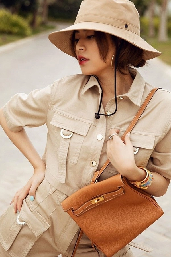 Hoàng thùy linh khoe móng tay nhọn hoắt nhưng đồng hồ tiền tỷ mới là điểm nhấn - 7