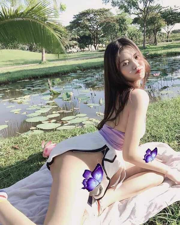 Hot girl sóc trăng mê diện đồ ngắn cũn có món xén quá cả vòng 3 - 10