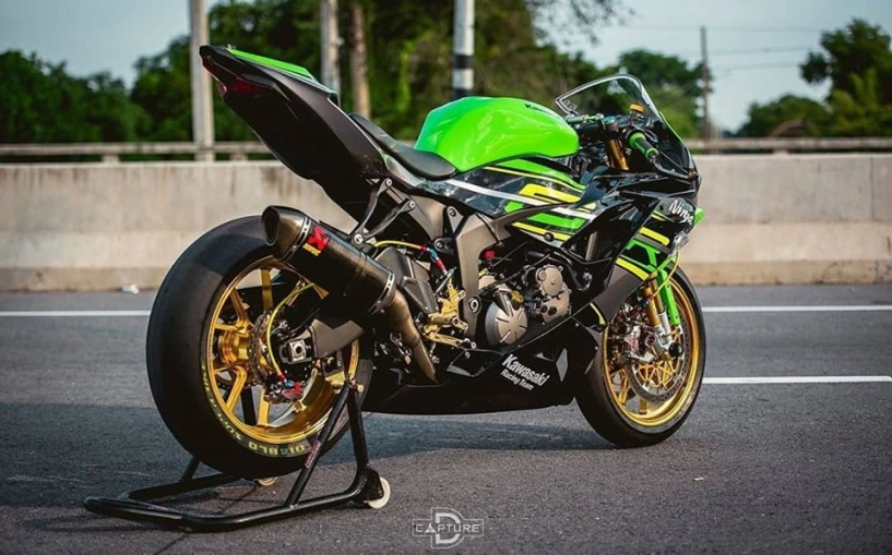 Kawasaki zx-6r độ hào nhoáng với phong cách superbike - 8