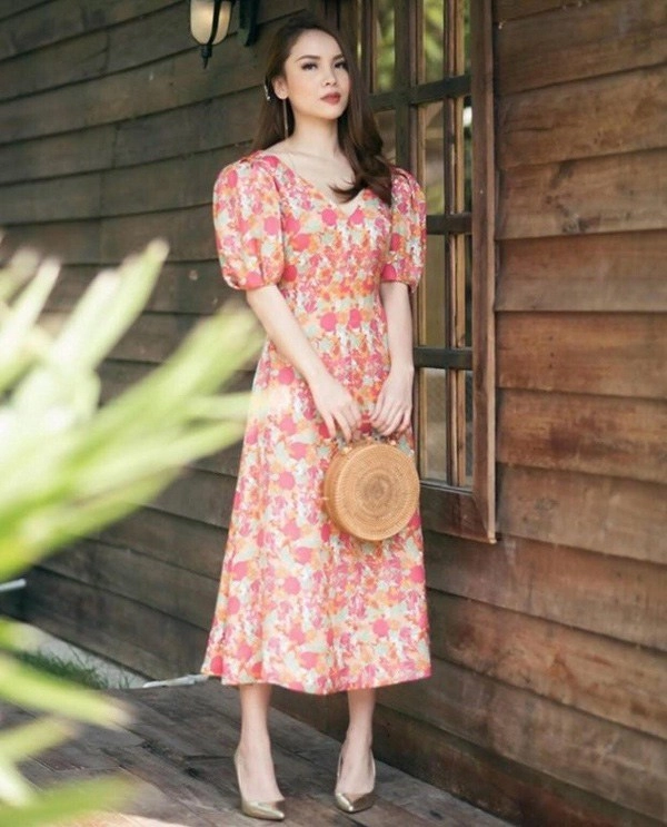 Khéo chọn phụ kiện khi diện váy hoa các mỹ nhân việt trông nổi bật lại sang xịn ngút ngàn - 8