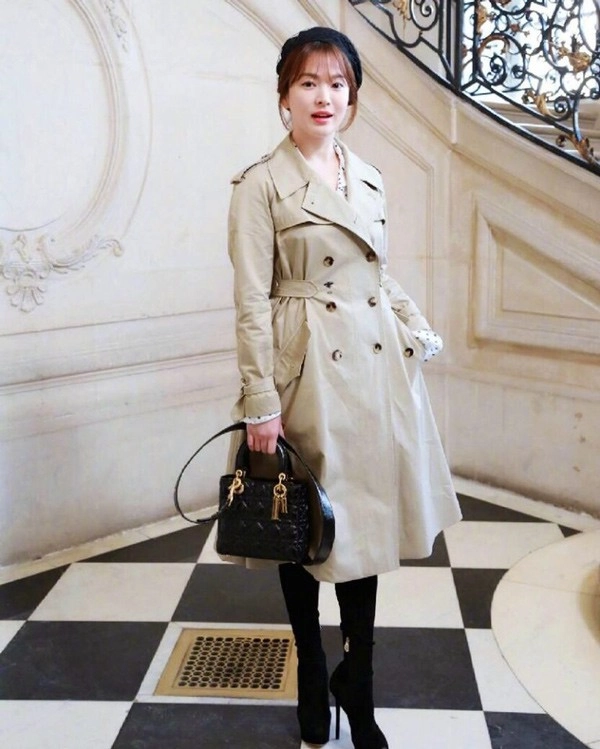 Khoe vòng một đẫy đà trên bìa tạp chí song hye kyo vẫn bị chê trang phục - 20