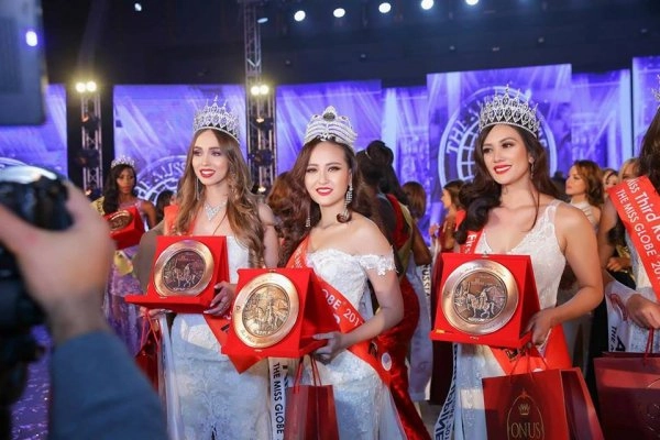 Không kèn không trống khánh ngân the face ngày nào bất ngờ đăng quang hh hoàn cầu - 1