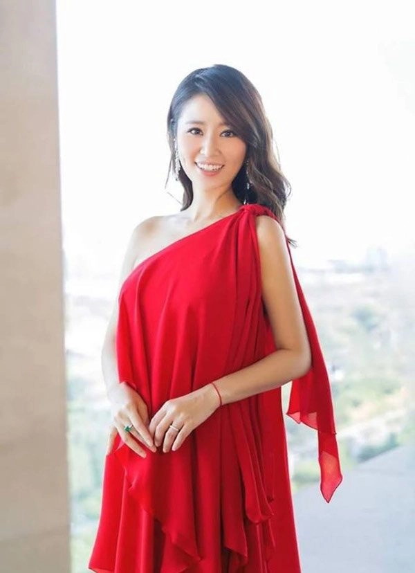 Lâm tâm như gặp hội bạn thân diện chiếc vòng nhìn thì đơn giản nhưng giá hơn 1 tỉ - 7