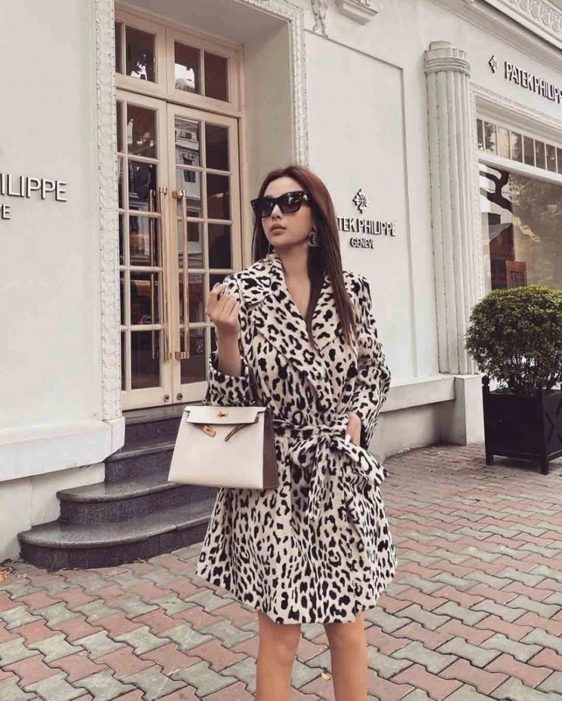 Lấy chồng và rút khỏi showbiz hotgirl hà thành vẫn được chú ý với loạt đồ hiệu sang chảnh - 2