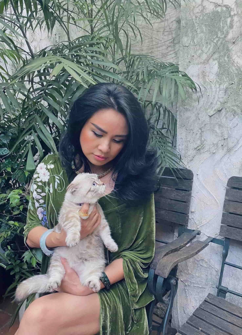 Lên chức bà ngoại vẫn sànhthanh lam ngày thường mê mặc giấu dángnay diện mốt sơmi giấu quần sexy - 8