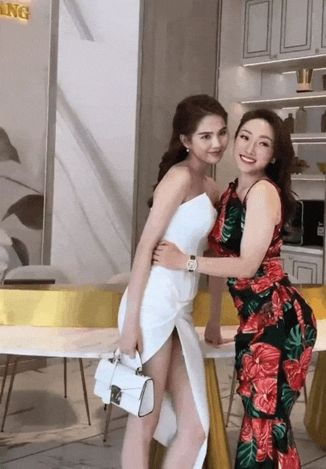 Mặc váy xẻ loạt mỹ nhân cố vén tà khoe chân dài thì ít khoe vùng kém duyên thì nhiều - 11