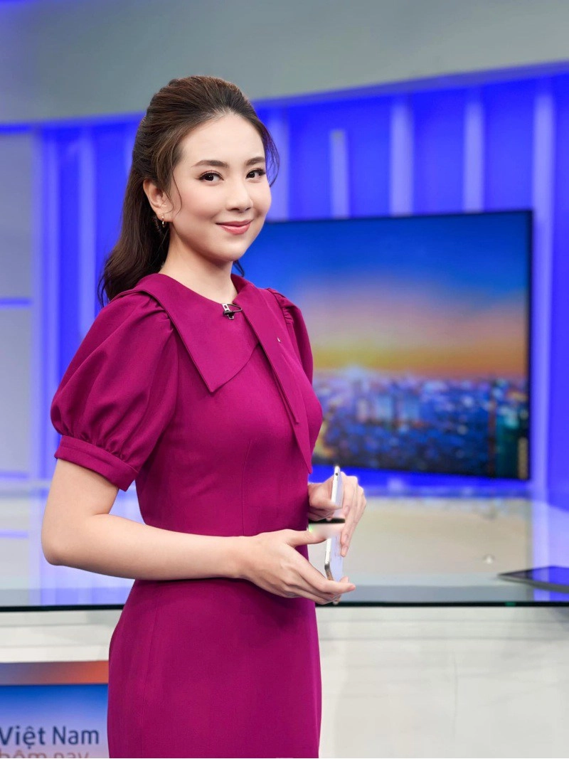 Mai ngọc đăng ảnh 8 năm trước má bánh bao phúng phính chiếc túi to được chú ý - 3