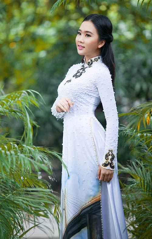 Miss áo dài 2013 tôi biết nhiều người mẫu từng như bà tưng - 3