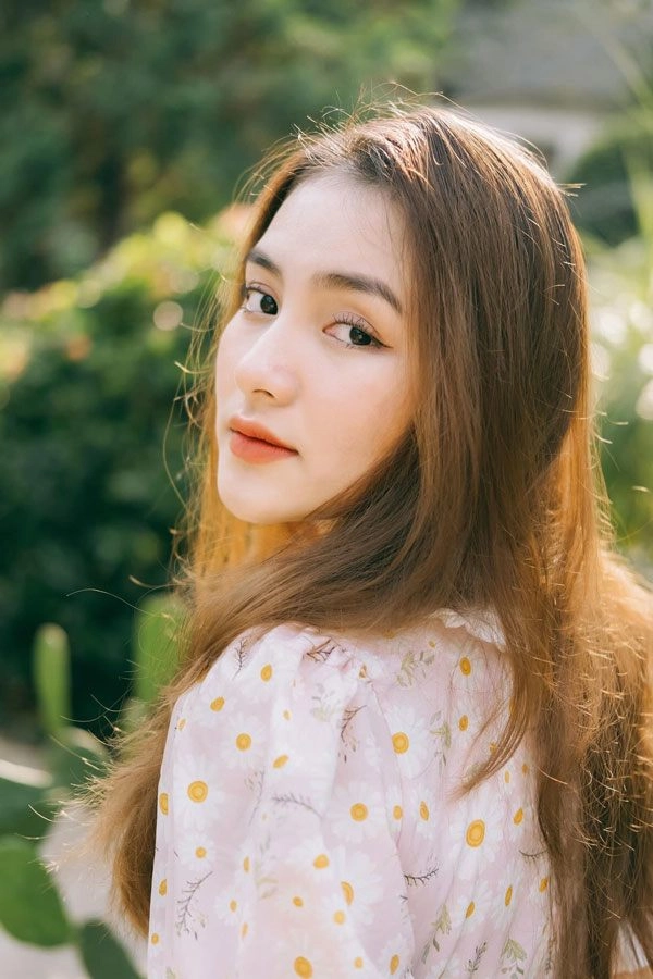 Mới xuất hiện nàng thơ chợ gạo đã nhận lượt like khủng tại hoa hậu hoàn vũ - 5