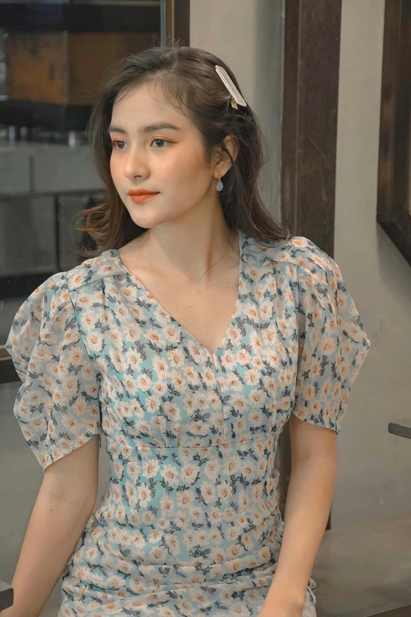 Mới xuất hiện nàng thơ chợ gạo đã nhận lượt like khủng tại hoa hậu hoàn vũ - 24