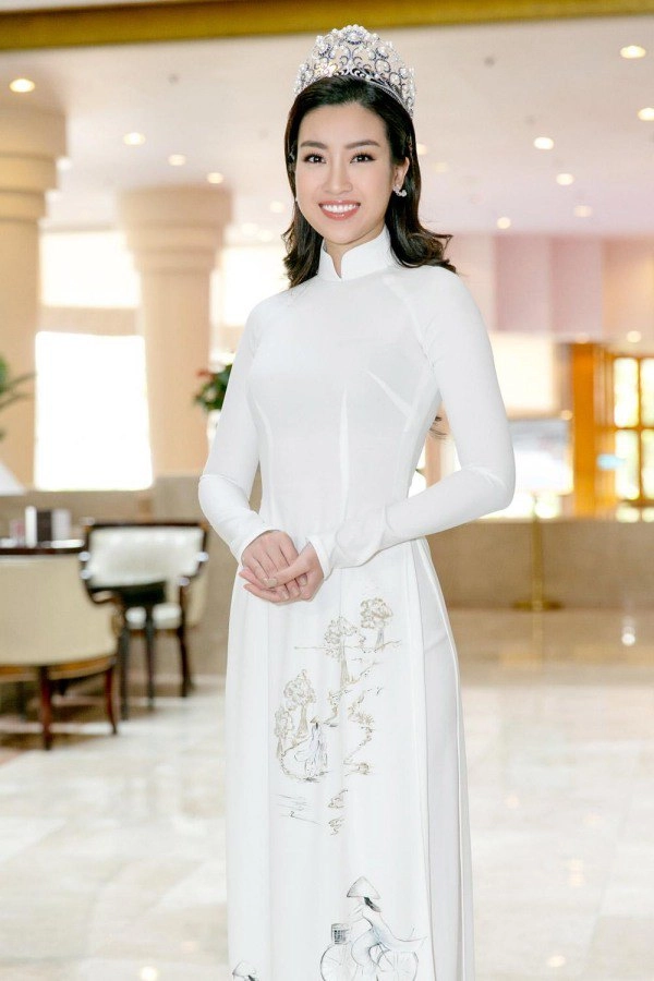Mon đo khong phai ai cung dien đuoc đen ngoi sao mặc con bi che tham hoa - 2