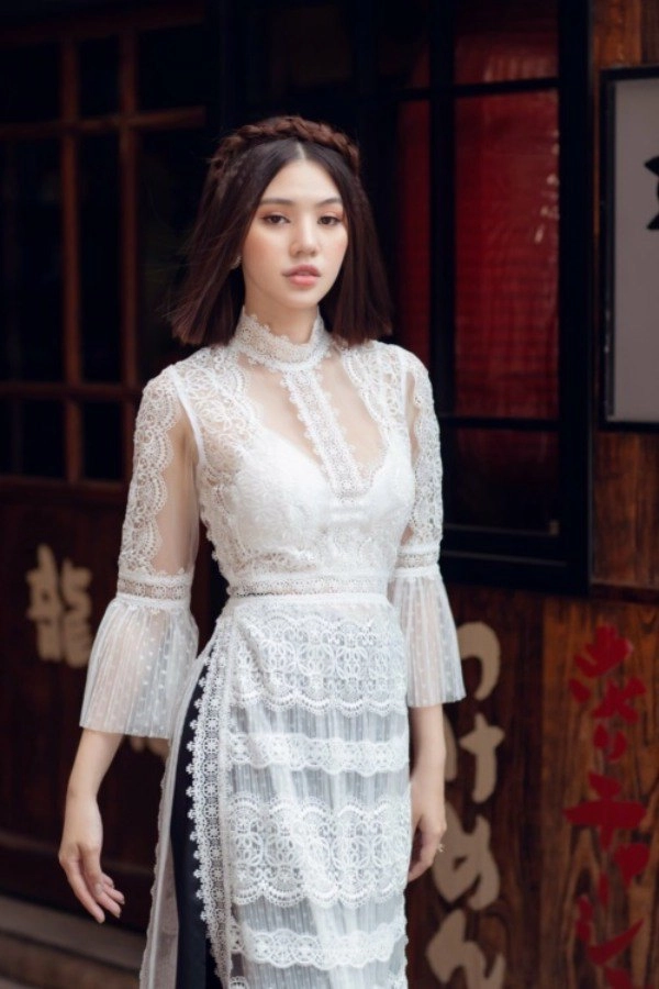 Mon đo khong phai ai cung dien đuoc đen ngoi sao mặc con bi che tham hoa - 5