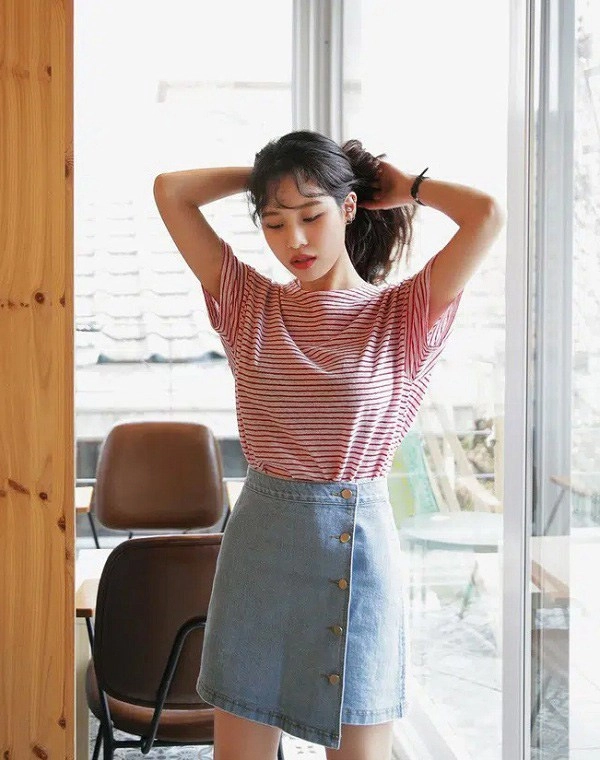 Mùa hè cứ sắm đủ mấy mẫu áo này nàng công sở vừa mát mẻ lại sành điệu vô cùng - 7