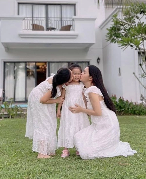 Muốn biết sự khác biệt của mẹ bỉm lúc chăm con với lúc bung xõa hãy nhìn phạm quỳnh anh - 10