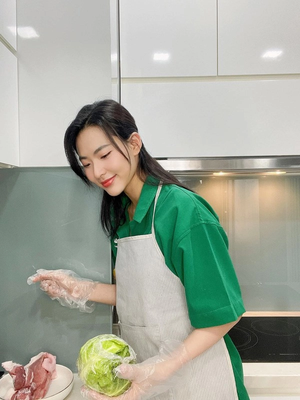 Nàng thơ của cây táo nở hoa mặc trễ nải vẫn được khen đẹp tinh khôi - 8