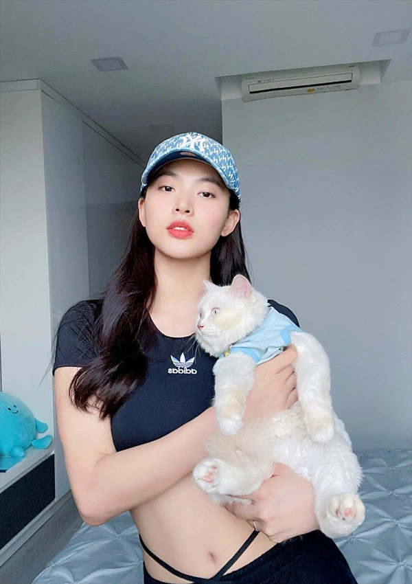Nàng thơ của cây táo nở hoa mặc trễ nải vẫn được khen đẹp tinh khôi - 16