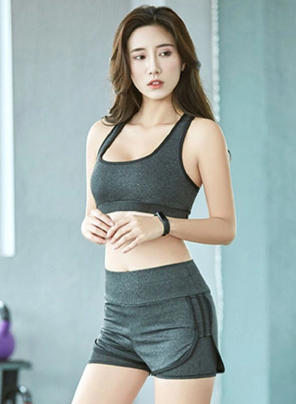 Ngày nay chị em tập thể thao diện sexy đâu ngờ 100 năm trước cồng kềnh kín hết cỡ - 14
