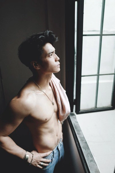 Ngô thanh vân bình thường mặc đẹp khi diện đồ ngủ đôi với chàng trai bí ẩn càng hot hơn - 25