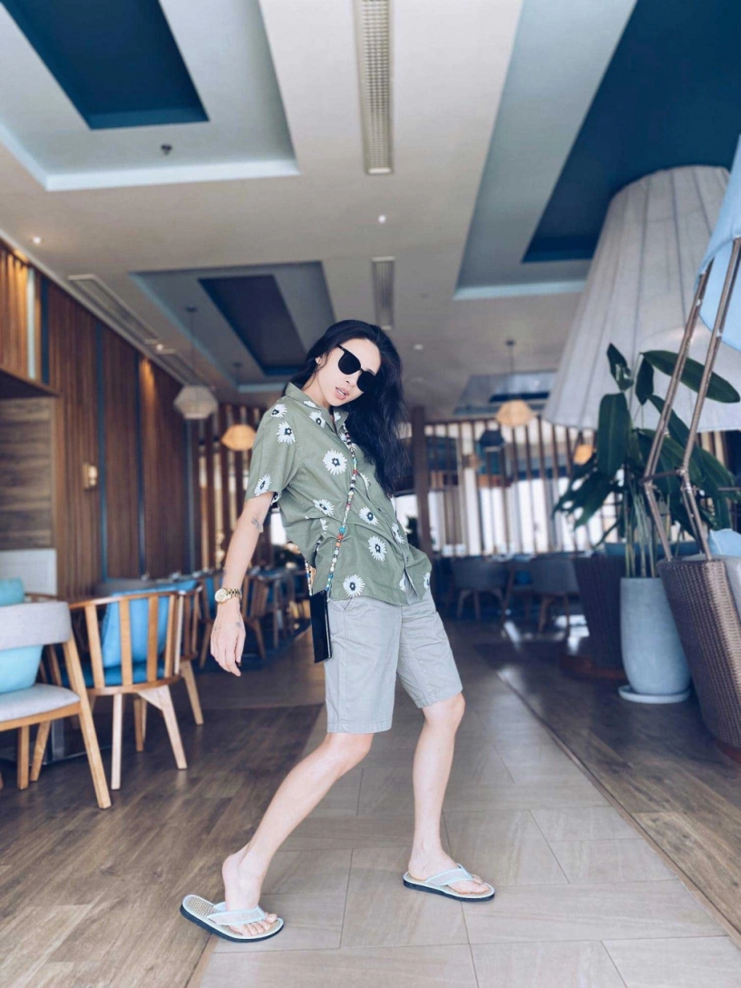 Ngô thanh vân bình thường mặc đẹp khi diện đồ ngủ đôi với chàng trai bí ẩn càng hot hơn - 33