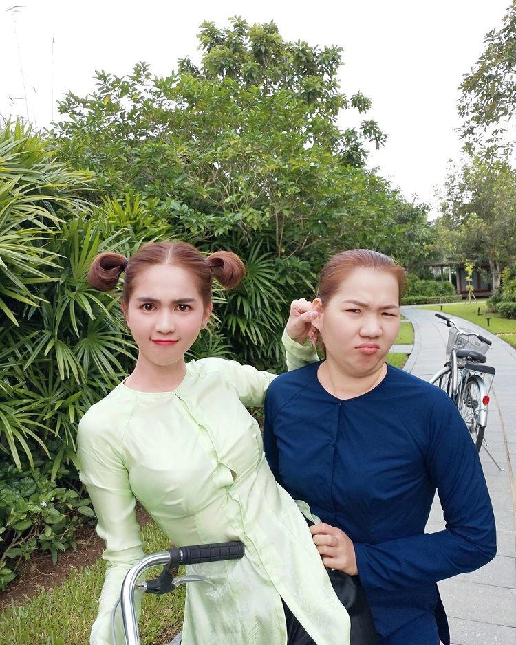 Người làm của ngọc trinh khoe gu thời trang toàn hiệu - 1