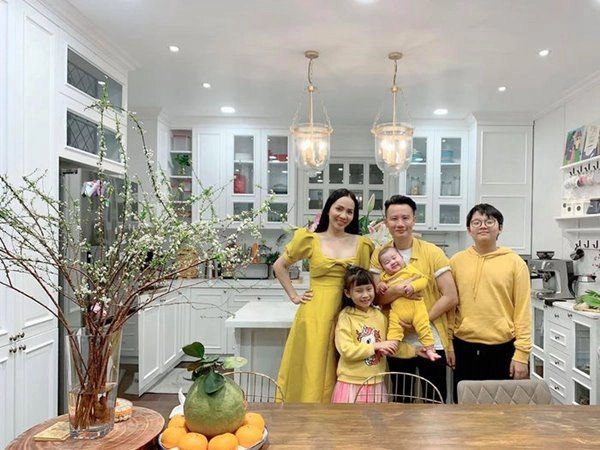 Nhà celeb phòng bếp của tăng thanh hà đông nhi và dàn sao việt gọn gàng sang trọng thấy mê - 6