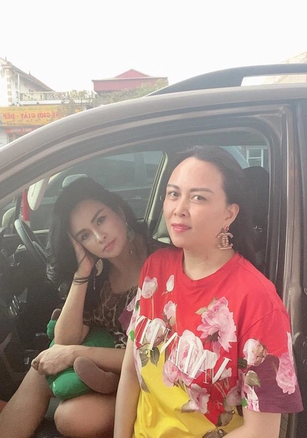Những lần đọ gu mặc của thanh lam và phượng chanel ai lộng lẫy hơn - 12