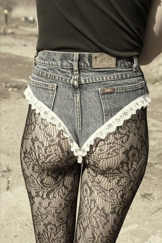 Những món đồ jeans kỳ cục có cho cũng chẳng ai muốn mặc - 3