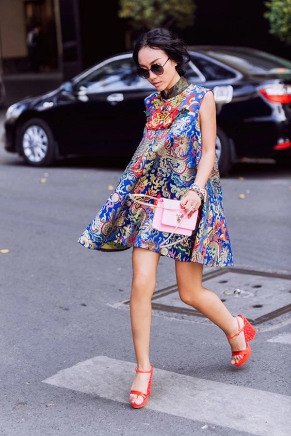 Sao biến đổi không cần stylist đoan trang vẫn có chất thời trang riêng sau nhiều năm ca hát - 16