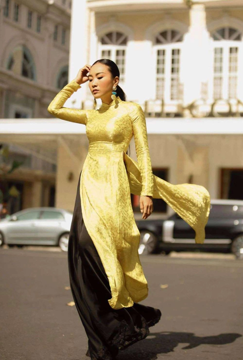 Sao biến đổi không cần stylist đoan trang vẫn có chất thời trang riêng sau nhiều năm ca hát - 34