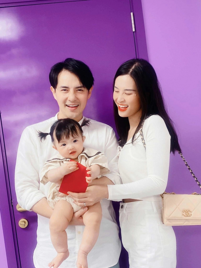 Sao sắm gì đông nhi hà hồ khoe túi mới có nàng hậu chi hơn 2 trăm triệu - 7